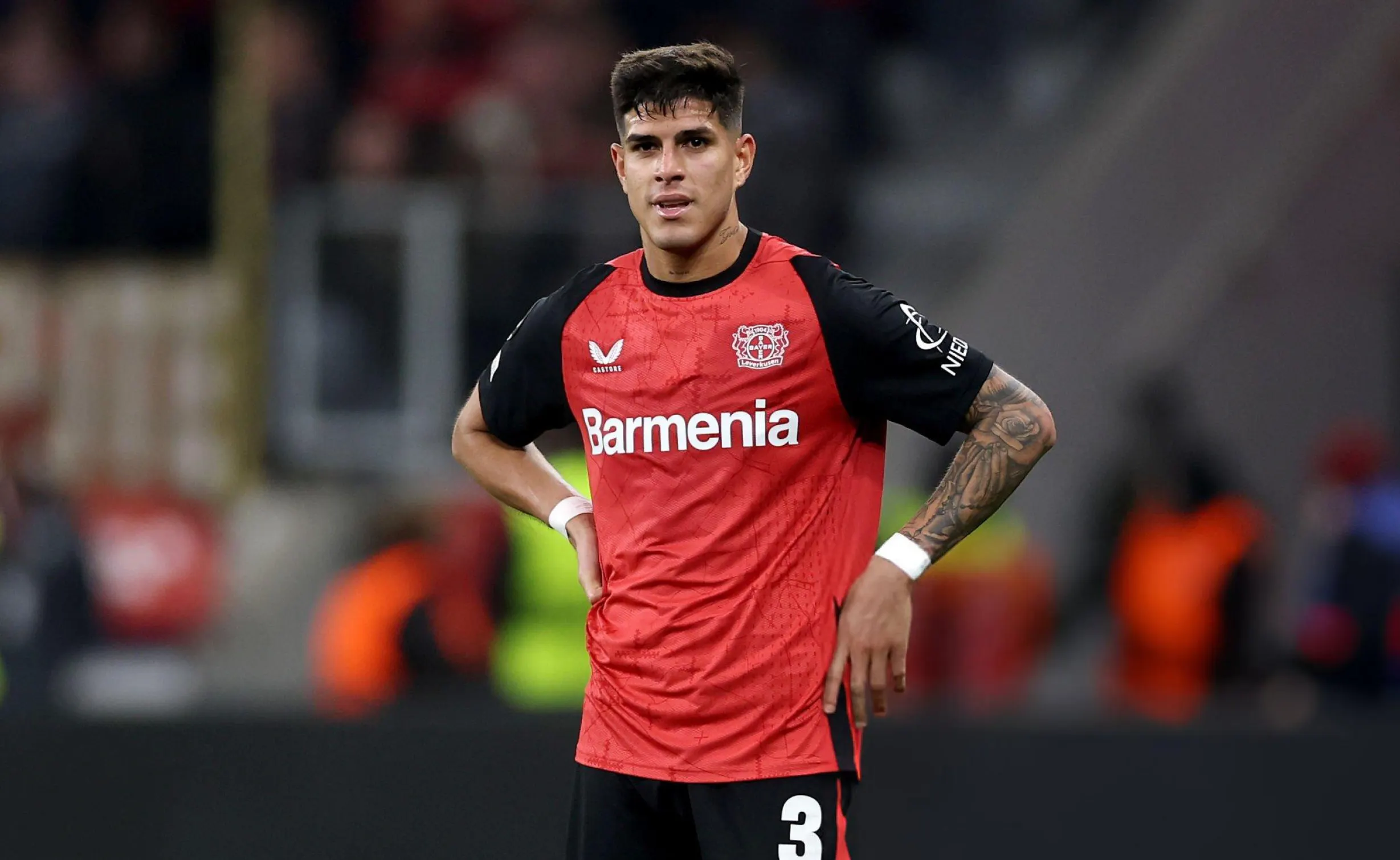 Arsenal Incar Piero Hincapie, Bek Serba Bisa Leverkusen